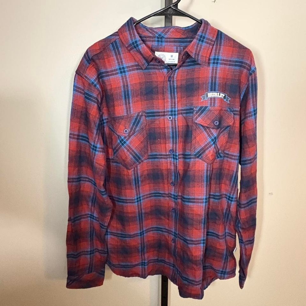 Hurley Red and blue flannel shirt medium NWT‎